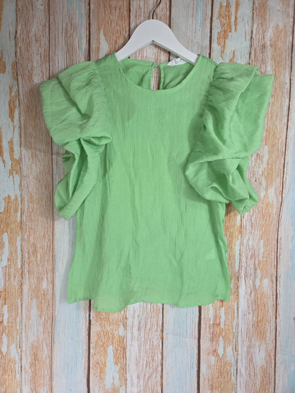 THML Mint/Lime Green Puff Sleeve Blouse. Size XS - Picture 2 of 5